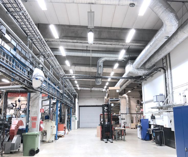 Belysning hos Mastec Plastema AB
